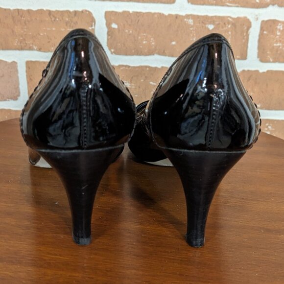 Arturo Chiang Patent Leather Heels - Picture 6 of 7